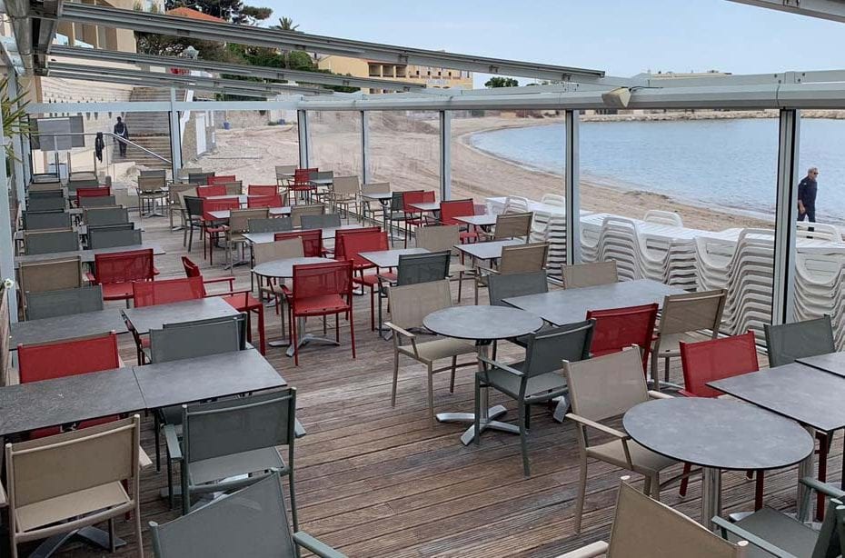 Fermeture de terrasse du restaurant à Bandol (83 - Var)