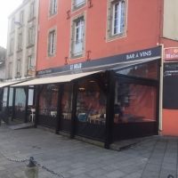 Bâche pour fermer une pergola de l'hôtel de l'escale